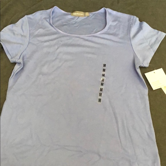NWT. Periwinkle blue t shirt. - Picture 1 of 1
